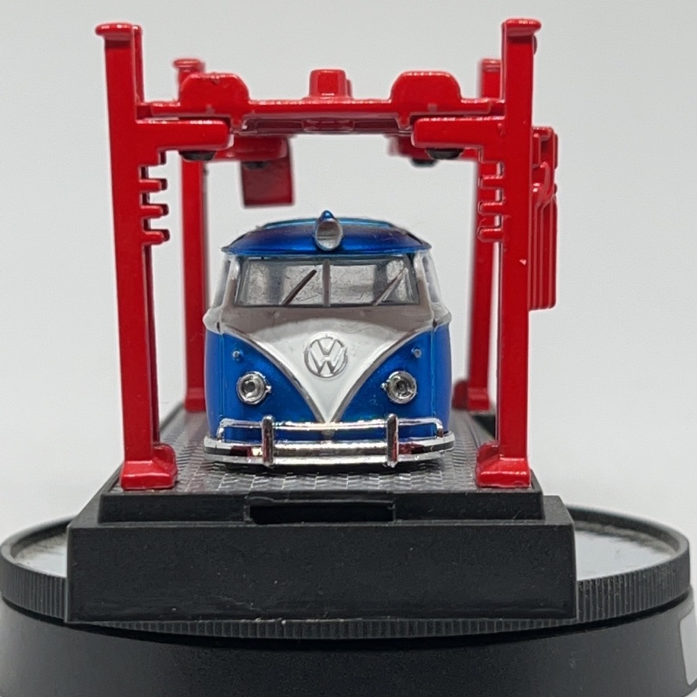 M2 vw bus - Picture 2 of 6